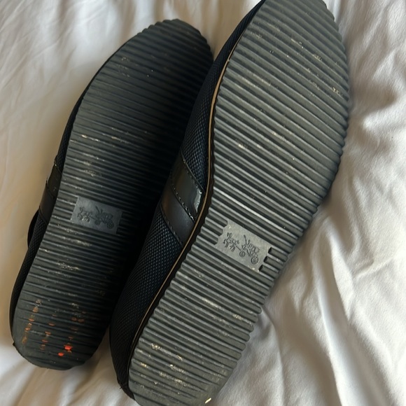 Coach Navy Blue tennis shoes - Picture 6 of 6